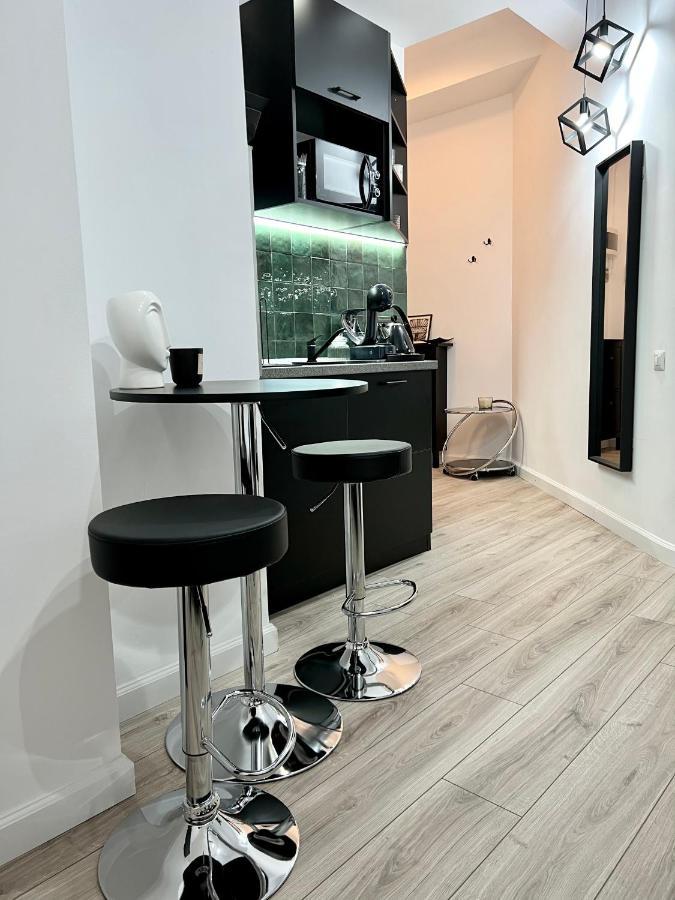 Green Spot - Premium Studio - Sanador Victoriei Букурещ Екстериор снимка