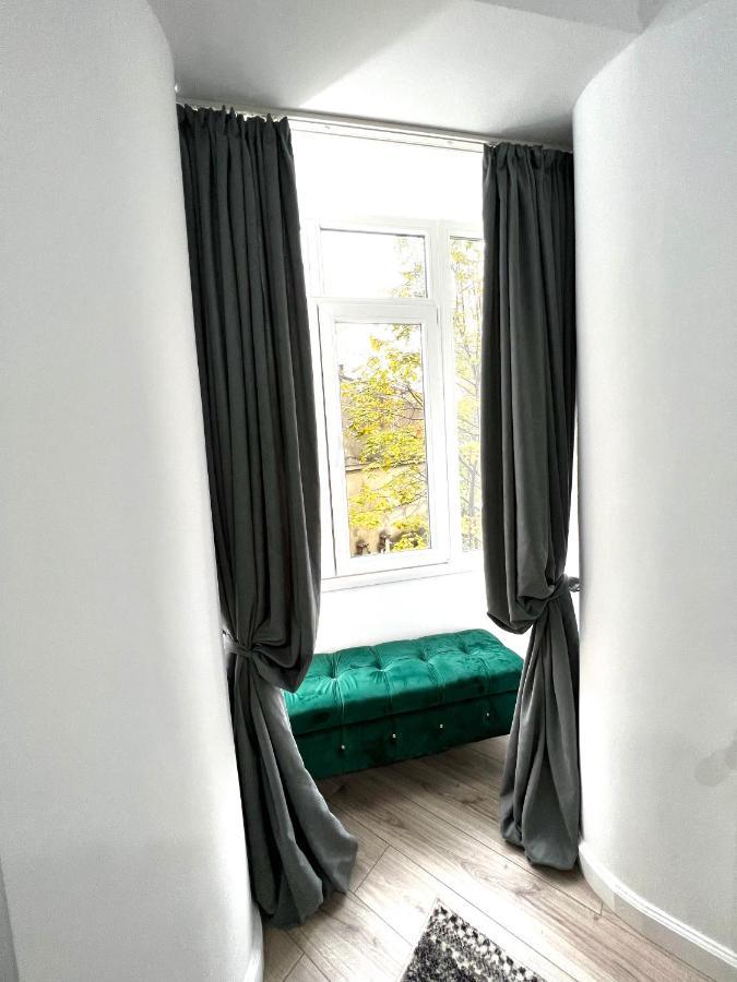 Green Spot - Premium Studio - Sanador Victoriei Букурещ Екстериор снимка
