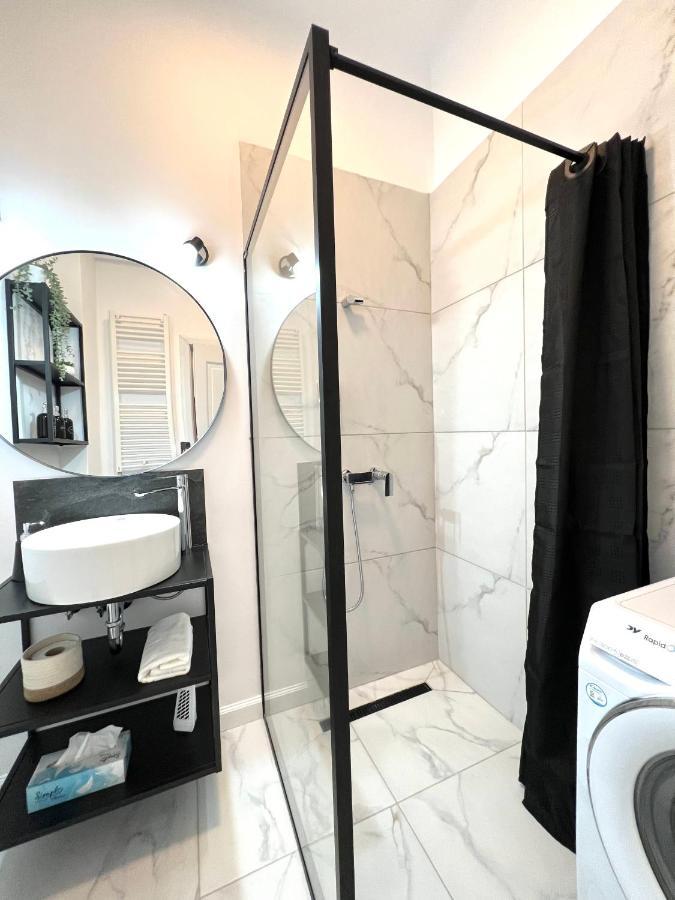 Green Spot - Premium Studio - Sanador Victoriei Букурещ Екстериор снимка